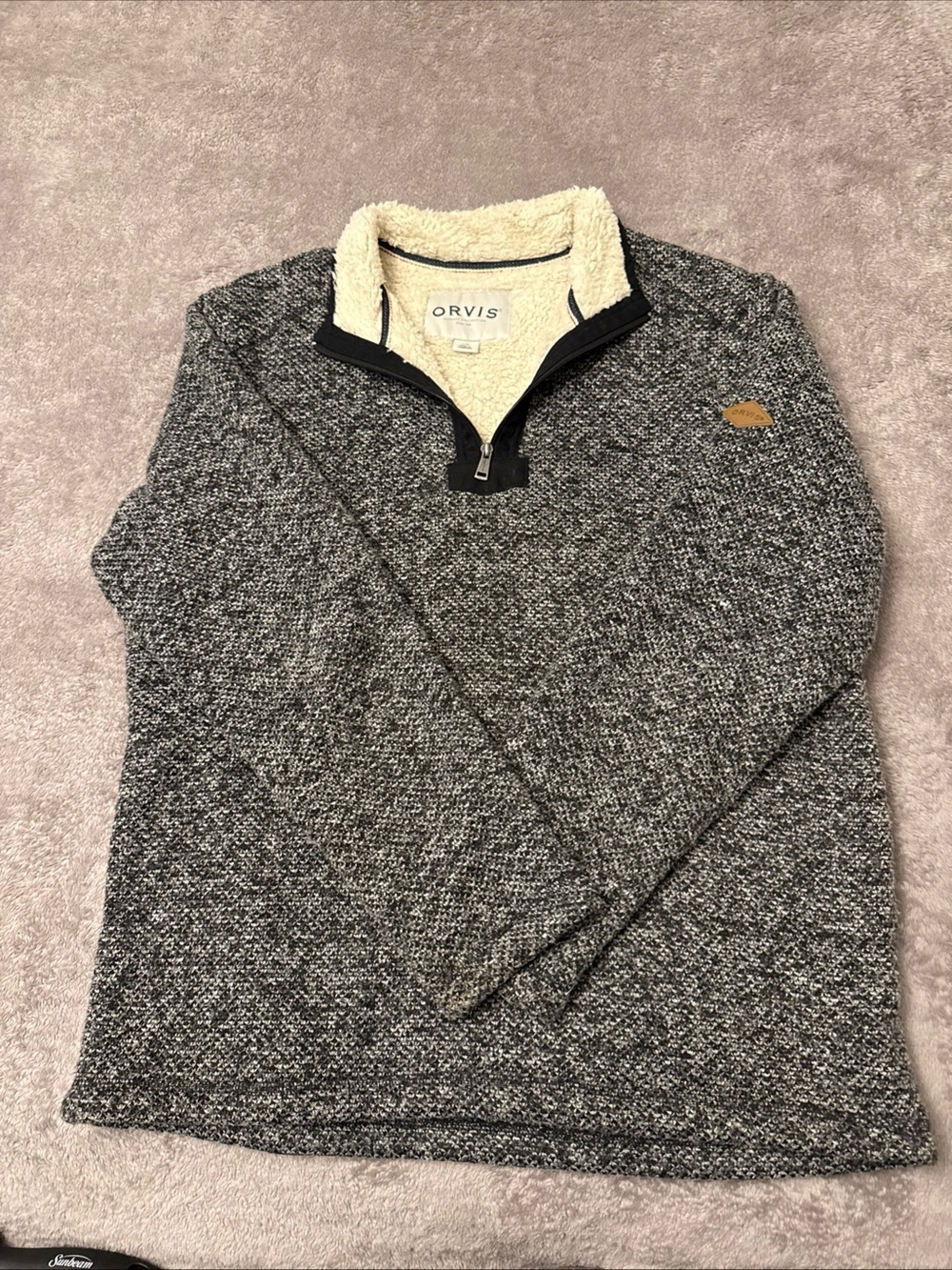 Orvis Men’s Gray V-Neck Sweater with Cream Sherpa Collar, L